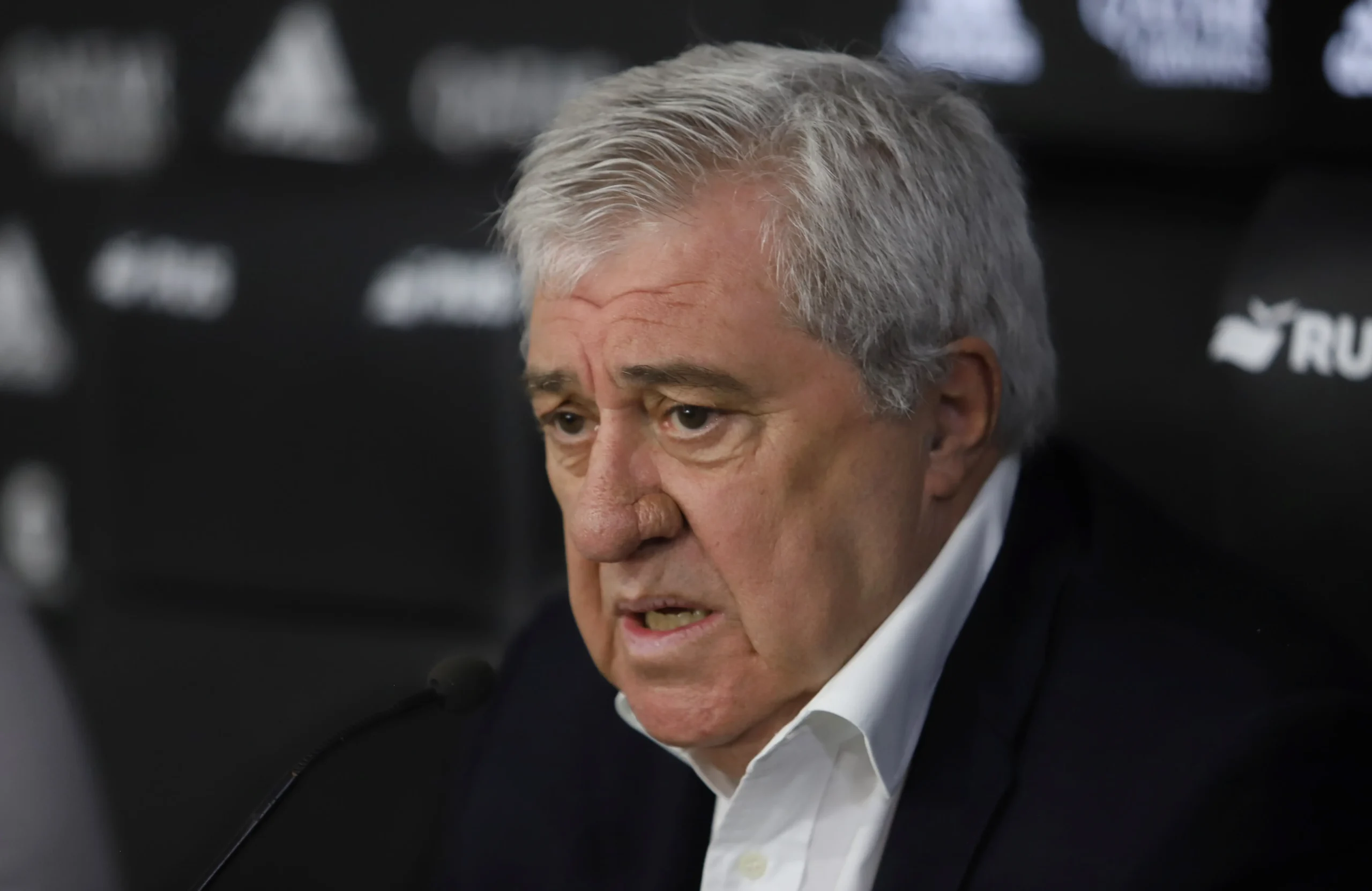 Ameal como presidente de Boca: Un análisis de su gestión - Cuándo fue presidente de Boca Ameal ameal como presidente de boca - Cuándo fue presidente de Boca Ameal