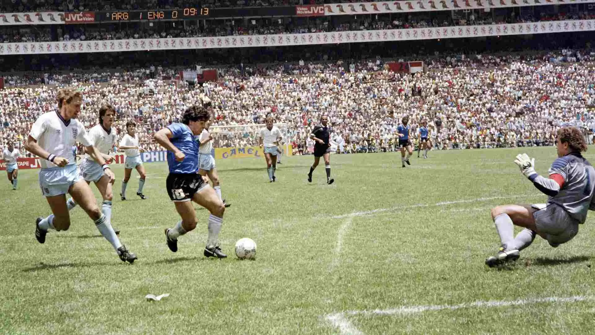 maradona boca hd - Cuántas veces jugó Maradona en Boca