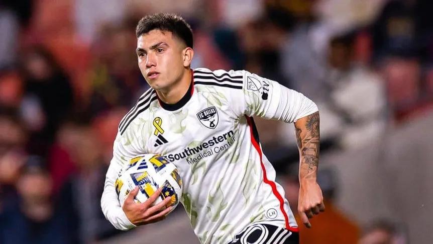 alan velasco a boca - Dónde jugaba Alan Velasco