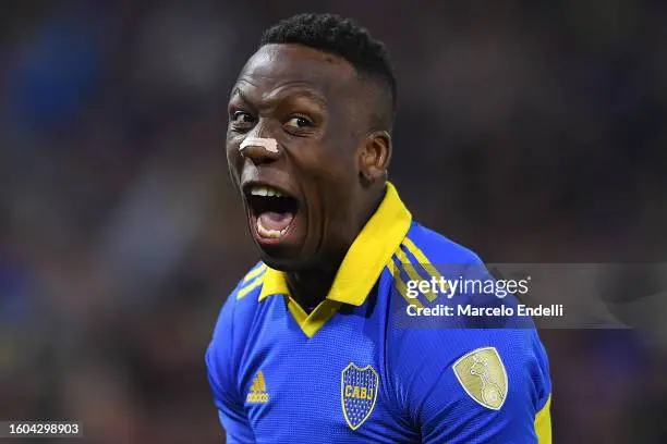 advincula boca juniors - Qué nacionalidad es Advincula